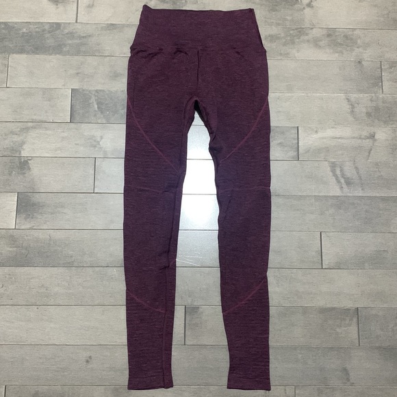 Alphalete Revival Leggings - Crushed Violet - Small - Picture 5 of 14